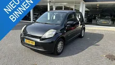 Zwart Gebruikt 2007 Daihatsu Sirion Hatchback | € 1.450 (Eerlijke prijs)