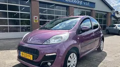 Paars Gebruikt 2012 Peugeot 107 Envy Hatchback | € 4.495 (Eerlijke prijs)