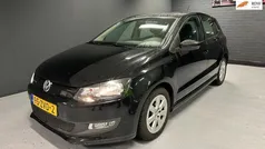 Zwart Gebruikt 2013 VW Polo Hatchback | € 5.999 (Eerlijke prijs)