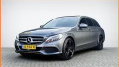 Grijs Gebruikt 2018 Mercedes 180 Premium Plus Sedan | € 24.695 (Eerlijke prijs)