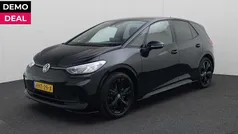 Zwart Gebruikt 2025 VW ID.3 Black Edition Hatchback | € 29.940 (Eerlijke prijs)