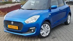 Blauw Gebruikt 2020 Suzuki Swift Hatchback | € 14.400 (Eerlijke prijs)