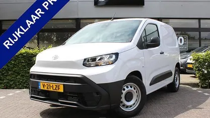 Occasion 2025 Toyota Proace City City MPV | € 22.950 (Super prijs)