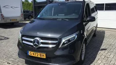 Grijs Gebruikt 2019 Mercedes V220 Avantgarde Edition MPV | € 31.850 (Eerlijke prijs)