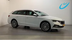 Wit Gebruikt 2021 Skoda Octavia Business Line Stationwagen | € 19.750 (Goede deal)