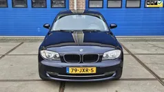 Blauw, metallic lak Gebruikt 2009 BMW 116 Hatchback | € 3.750 (Eerlijke prijs)