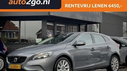 Occasion 2015 Volvo V40 Summum Hatchback | € 12.900 (Super prijs)