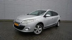 Grijs (metallic) Gebruikt 2010 Renault Mégane GrandTour Dynamique Stationwagen | € 3.750 (Eerlijke prijs)