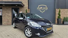 Blauw Gebruikt 2013 Peugeot 208 Active Hatchback | € 6.950 (Eerlijke prijs)