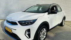 Wit Gebruikt 2023 Kia Stonic SUV | € 20.850 (Eerlijke prijs)