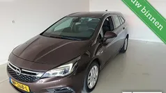 Bruin Gebruikt 2017 Opel Astra Stationwagen | € 10.230 (Eerlijke prijs)