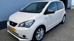 Beige, metallic lak Gebruikt 2015 Seat Mii Hatchback | € 7.450 (Eerlijke prijs)