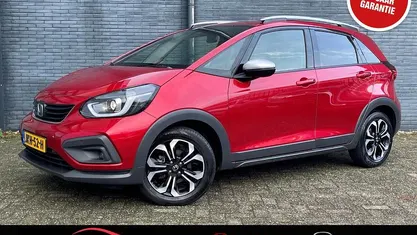 Occasion Honda Jazz Hybrid 109 PK (80 kW) 2022 Rood Hatchback