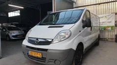 Wit Gebruikt 2013 Opel Vivaro Van | € 2.599 (Eerlijke prijs)