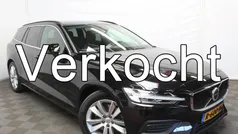 Zwart Gebruikt 2022 Volvo V60 Core Stationwagen | € 29.890 (Goede deal)