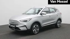 Grijs Gebruikt 2023 MG ZS Comfort Sedan | € 26.495 (Eerlijke prijs)