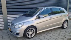 Grijs Gebruikt 2009 Mercedes B170 MPV | € 6.450 (Eerlijke prijs)