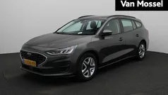 Grijs Gebruikt 2022 Ford Focus Stationwagen | € 16.900 (Eerlijke prijs)