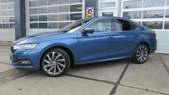 Blauw Gebruikt 2021 Skoda Octavia Business Line Hatchback | € 19.840 (Eerlijke prijs)