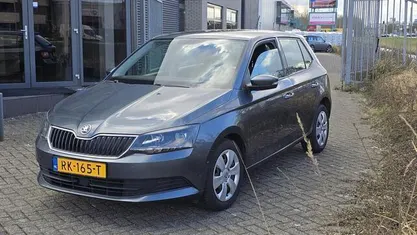 Occasion Skoda Fabia Ambition 75 PK (55 kW) 2016 Grijs Hatchback