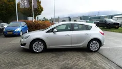 Gebruikt 2015 Opel Astra Design Edition Hatchback | € 7.499 (Eerlijke prijs)