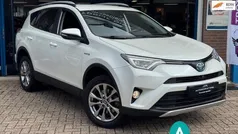 Gebruikt 2016 Toyota RAV4 Business Edition SUV | € 20.500 (Eerlijke prijs)