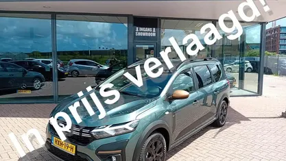 Gebruikt 2024 Dacia Jogger Extreme MPV | € 26.995 (Eerlijke prijs)