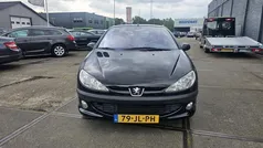 Zwart Gebruikt 2002 Peugeot 206 CC Cabriolet | € 1.499 (Eerlijke prijs)
