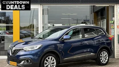 Blauw Gebruikt 2017 Renault Kadjar Intens SUV | € 17.145 (Eerlijke prijs)