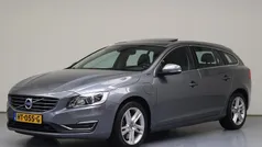Gebruikt 2015 Volvo V60 Summum Stationwagen | € 13.950 (Eerlijke prijs)