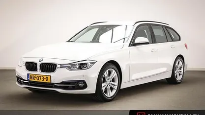 Gebruikt 2016 BMW 318 Executive Stationwagen | € 18.400 (Eerlijke prijs)