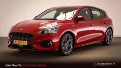 Rood Gebruikt 2021 Ford Focus Business Edition Hatchback | € 18.800 (Eerlijke prijs)