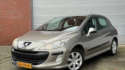 Occasion 2010 Peugeot 308 Hatchback | € 4.199 (Eerlijke prijs)