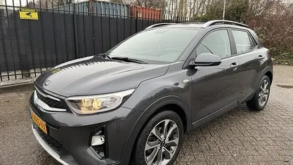 Occasion 2020 Kia Stonic SUV | € 13.450 (Goede deal)