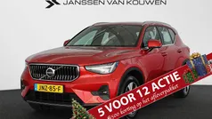 Oranje Gebruikt 2022 Volvo XC40 Core SUV | € 33.945 (Eerlijke prijs)