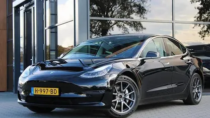 Gebruikt 2019 Tesla Model 3 Long Range AWD Sedan | € 20.450 (Eerlijke prijs)