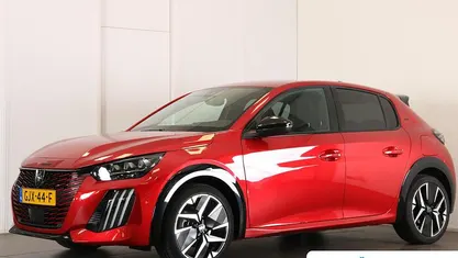 Gebruikt 2024 Peugeot 208 GT Hatchback | € 25.795 (Eerlijke prijs)