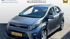 Grijs, metallic lak Gebruikt 2021 Kia Picanto Comfort Hatchback | € 9.750 (Eerlijke prijs)