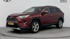 Rood Gebruikt 2022 Toyota RAV4 Executive SUV | € 41.895 (Eerlijke prijs)