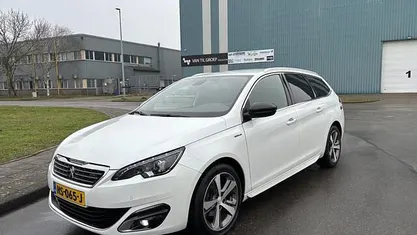 Occasion 2016 Peugeot 308 SW GT-line Stationwagen | € 6.950 (Eerlijke prijs)