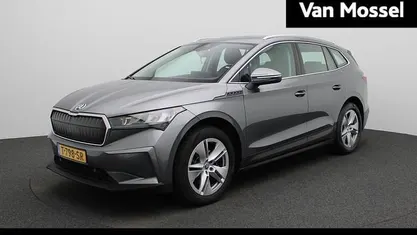 Grijs Occasion 2023 Skoda Enyaq iV SUV | € 24.900 (Eerlijke prijs)