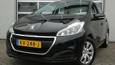 Zwart Gebruikt 2016 Peugeot 208 Hatchback | € 4.400 (Eerlijke prijs)