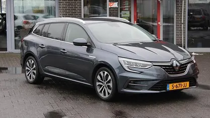 Occasion Renault Mégane GrandTour Techno 158 PK (116 kW) 2023 Grijs Stationwagen