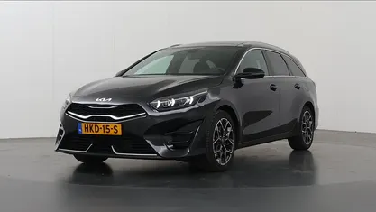Occasion 2025 Kia Ceed GT-Line Hatchback | € 34.935 (Eerlijke prijs)