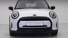 Wit Gebruikt 2023 Mini Cooper Premium Plus Hatchback | € 30.895 (Eerlijke prijs)
