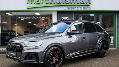 Grijs Occasion 2020 Audi Q7 Competition SUV | € 60.345 (Eerlijke prijs)
