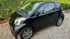 Zwart Gebruikt 2009 Toyota iQ Hatchback | € 6.495 (Goede deal)