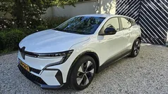 Wit Gebruikt 2024 Renault Mégane Equilibre Hatchback | € 23.945 (Eerlijke prijs)