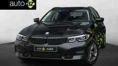 Zwart, metallic lak Gebruikt 2022 BMW 318 Comfort Edition Stationwagen | € 21.900 (Goede deal)