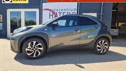 Occasion Toyota Aygo BlackLine 72 PK (52 kW) 2023 Groen Hatchback